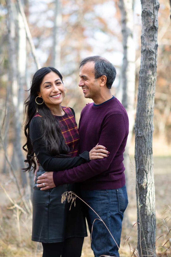 couples photo in the park