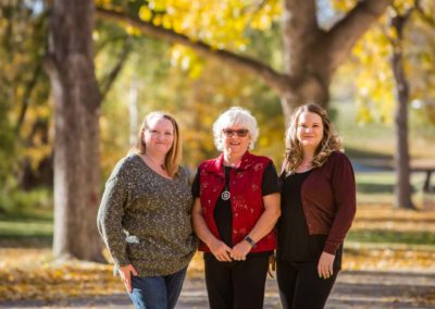 mom and daughters