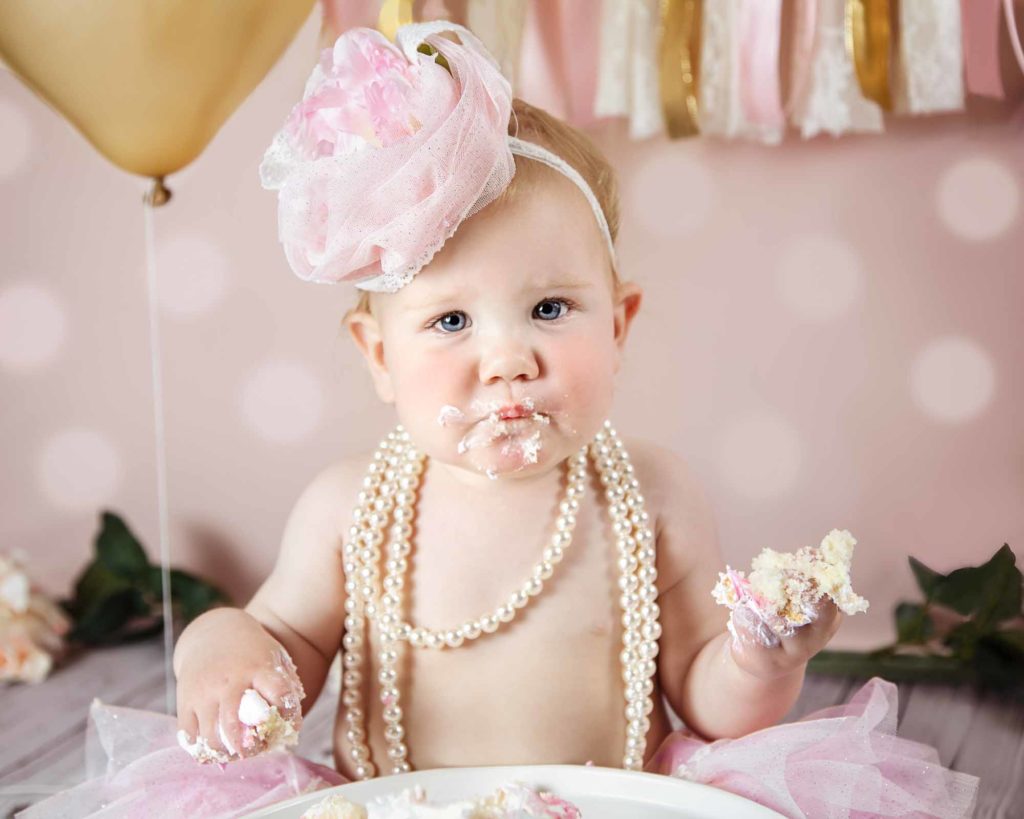cake smash in pink and gold theme