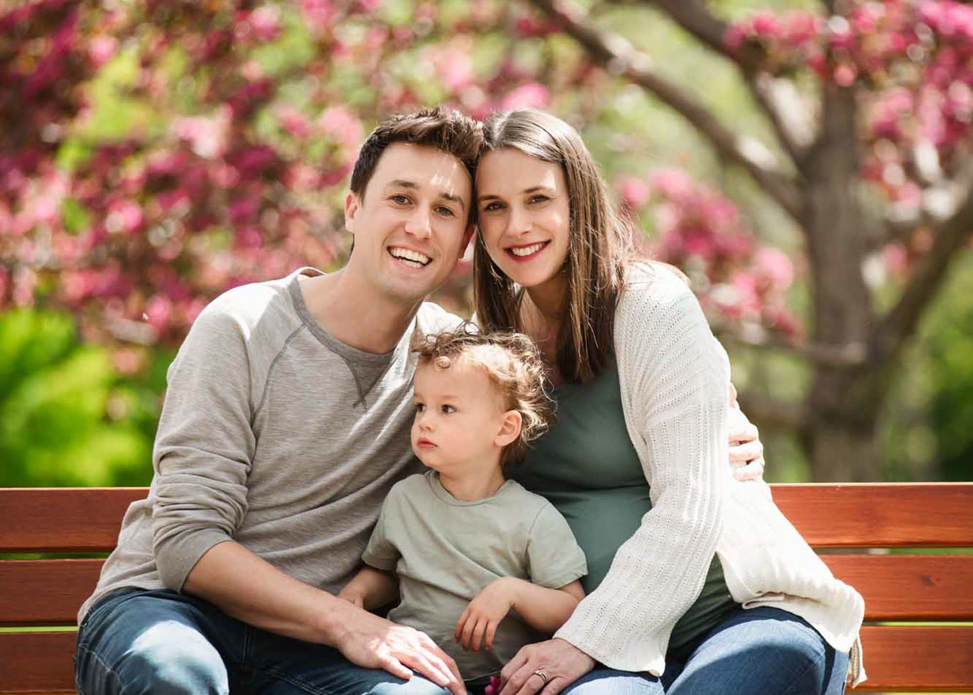 Spring sessions-calgary family of three in the park